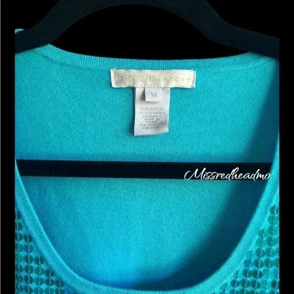 ~Design History~ Top - Medium - Picture 2 of 4